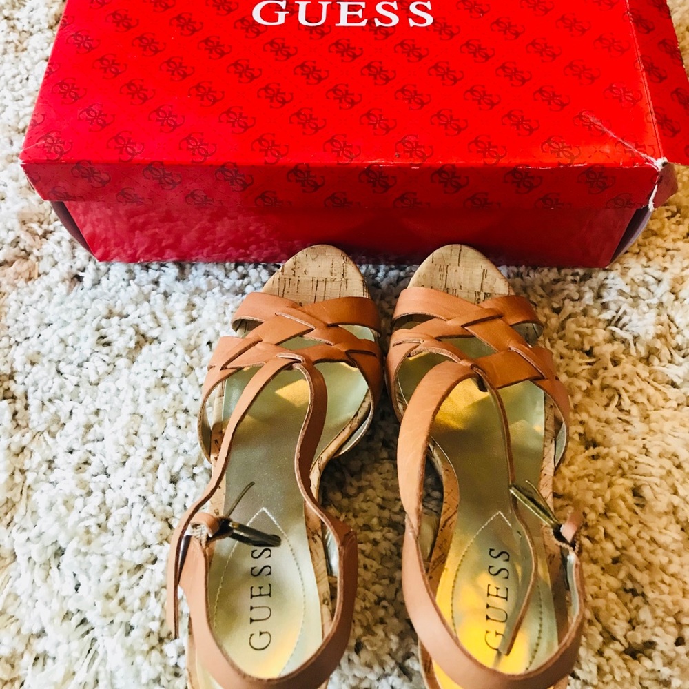 Shoes - Picture 2 of 4